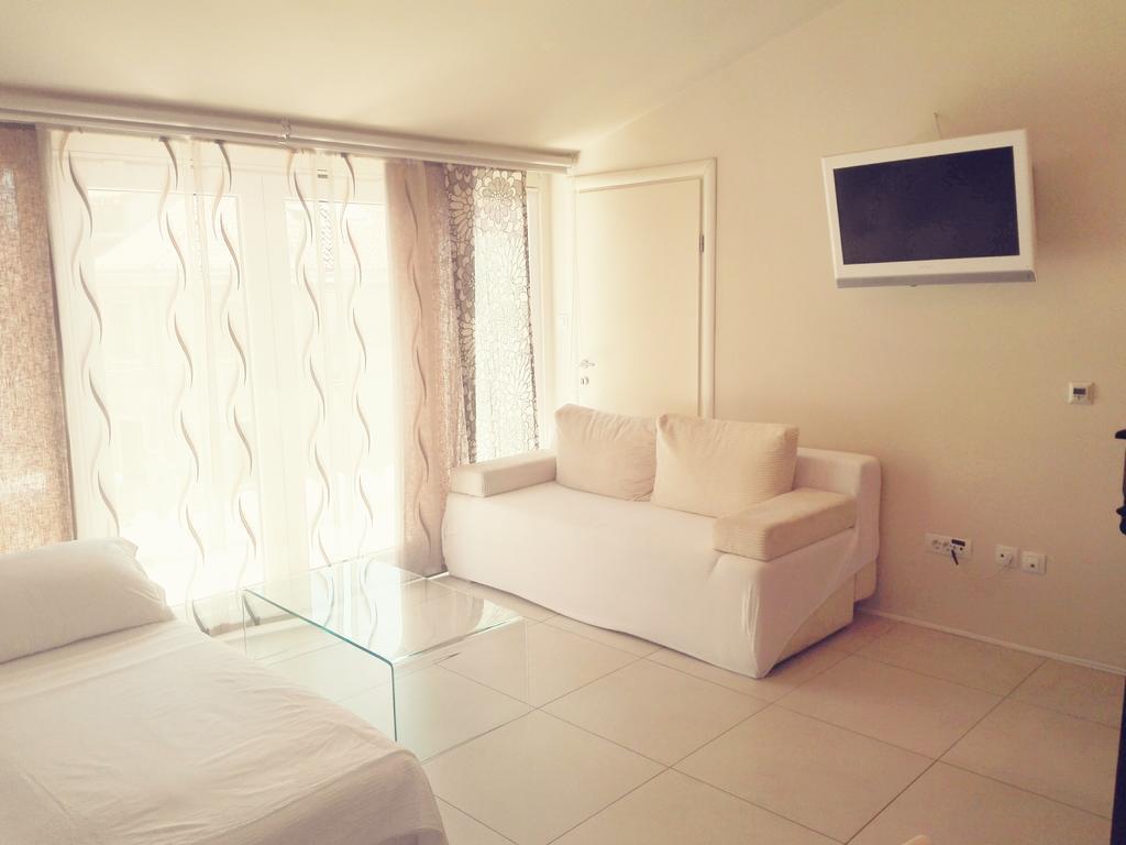 Apartments Tin Спліт Екстер'єр фото
